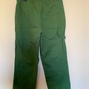 Old Navy olive green cargo ankle pants size 12